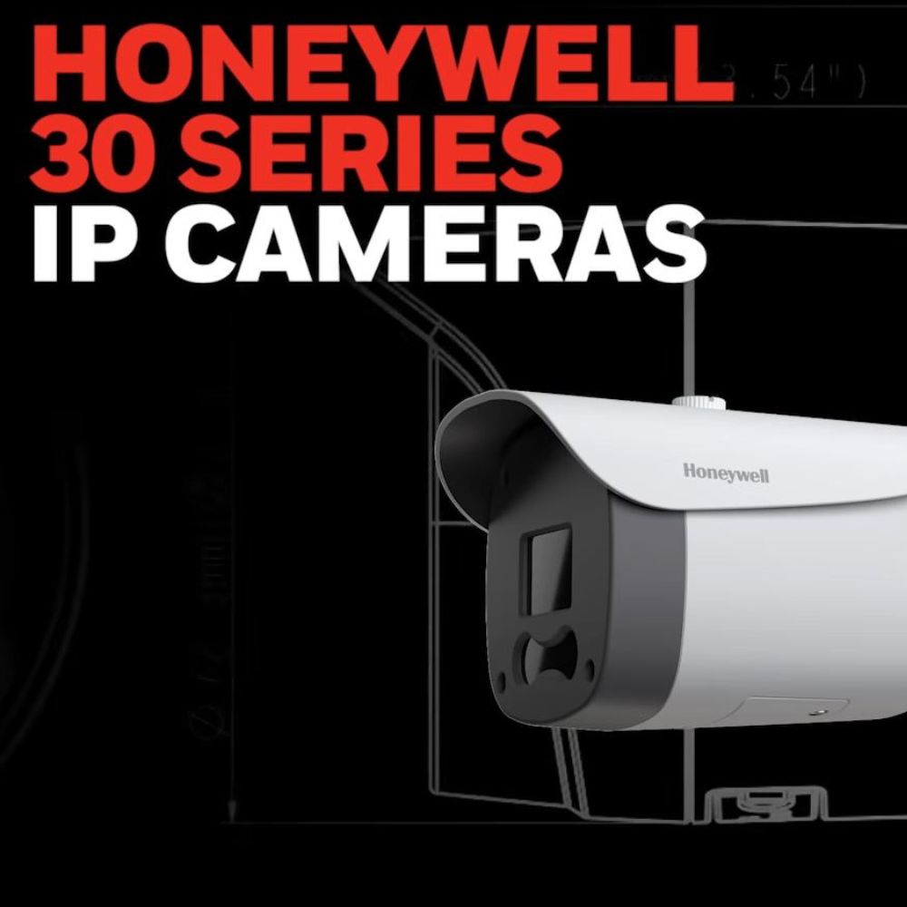 La fotografía muestra una camara ip de la marca honeywell con las siguientes funciones: Domo IP 5 Megapixel / Lente Mot. 2.7 a 13.5 mm / 50 mts IR / NDAA / ONVIF / Exterior IP67 / IK10 / H.265 / IA (Filtro de Humanos y Vehiculos) / Merodeo / Conteo de Personas / PoE / Audio y Alarmas I/O / Serie 35 / Honeywell Security